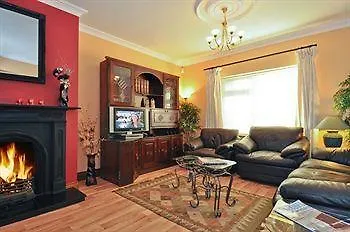 Pembroke House Bed & Breakfast