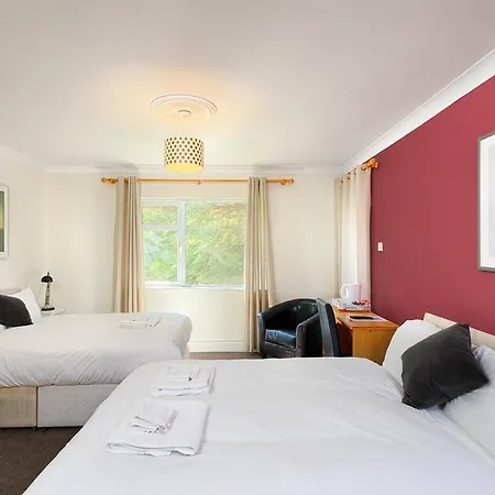 Bed & Breakfast Pembroke House